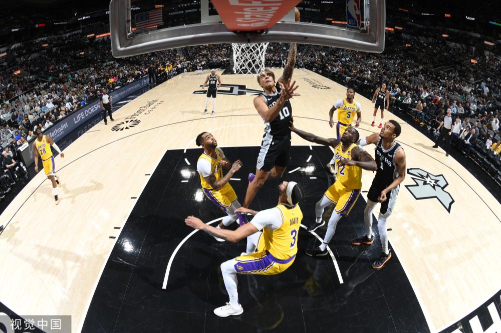 他们利用一 他们利用一