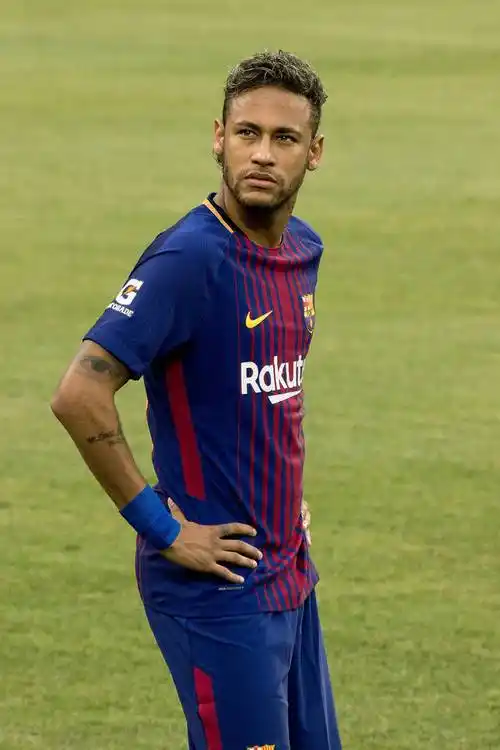 也激发了人 也激发了人